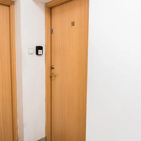 Lakeside Nature Escape By Bookinghost * ポズナン