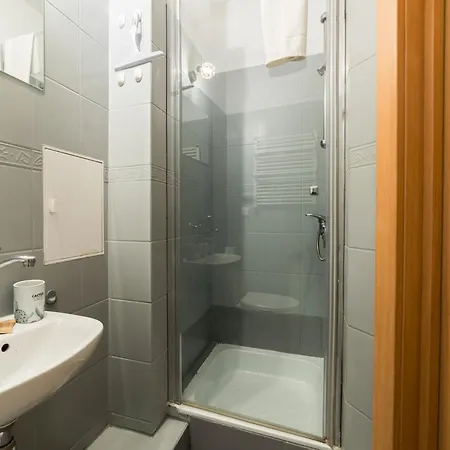 Apartament Lakeside Nature Escape By Bookinghost