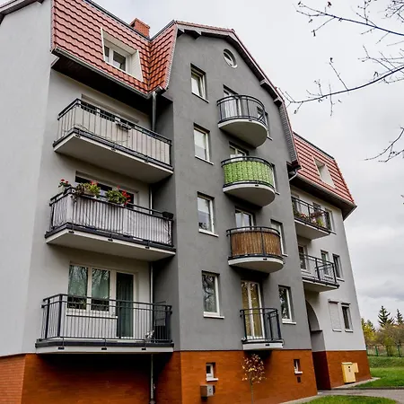 Lakeside Nature Escape Apartment Poznan