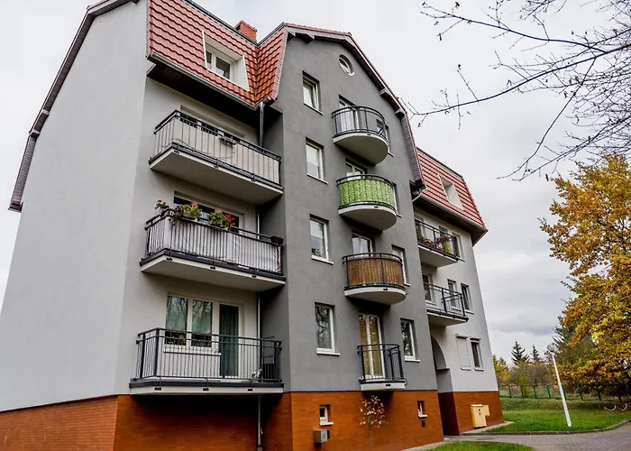 Lakeside Nature Escape By Bookinghost Apartamento Poznań